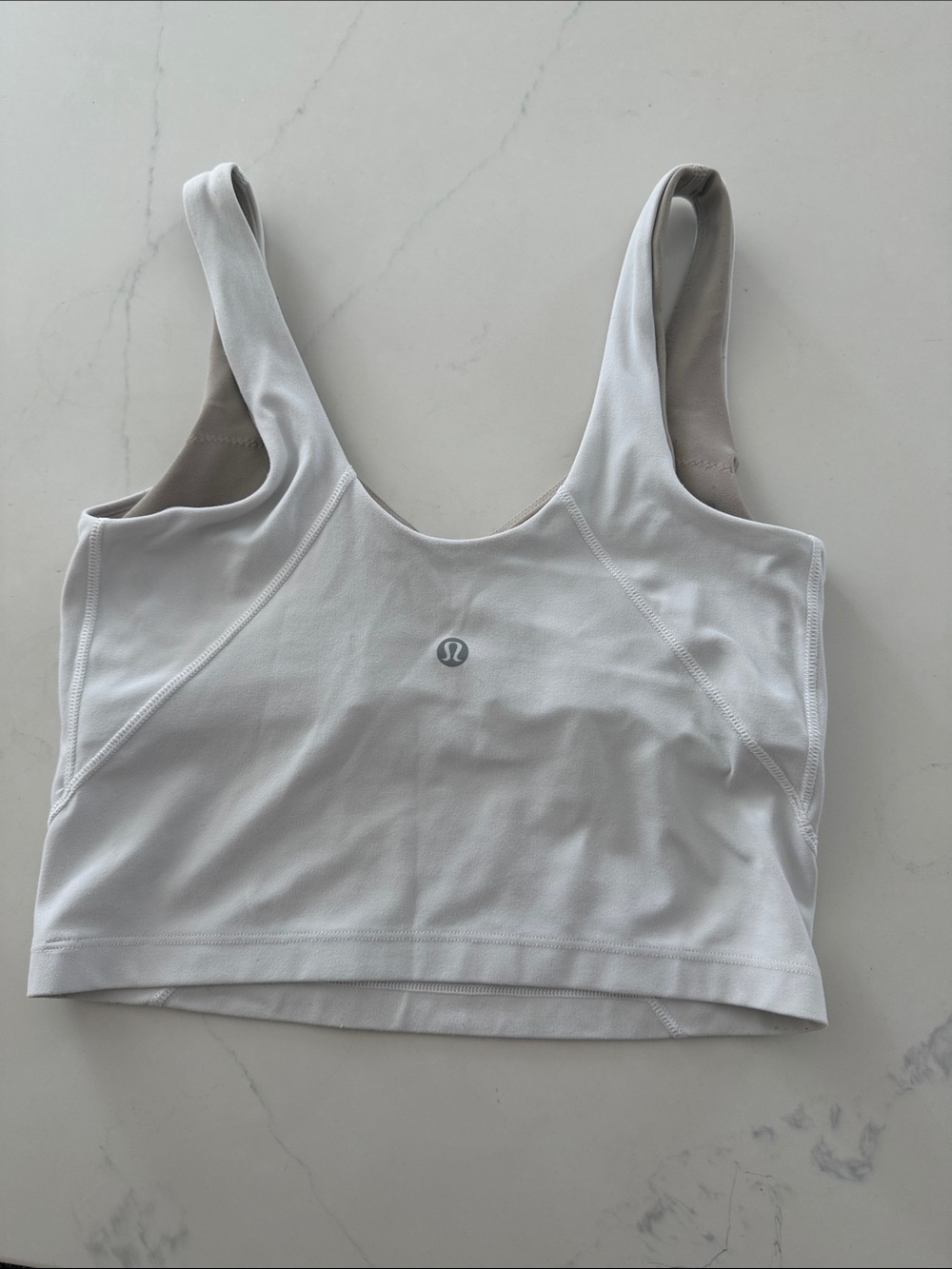 lululemon athletica White Scoop-Back Sports Bra Cropped Tank. Size 4